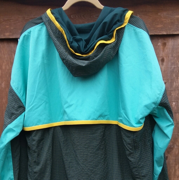 Men's Nike ACG Hooded Woven Anorak Jacket Small